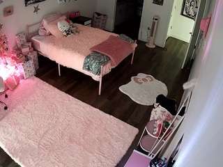 voyeurcam-lolavalentine23