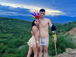 live webcam couple AdelaAndEmanuel