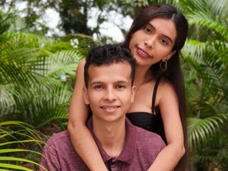 hot sex cam LuccyAndJames
