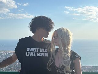 couple cam live LucilleAndMoriah