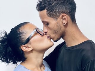 kinky webcam couple liveshow LuisaAndVictor