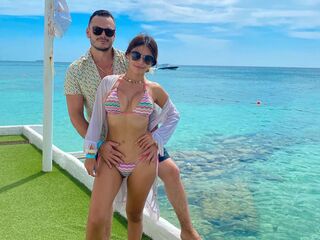 webcam couple sexchat LyndaAndAntony