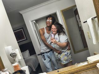 camcouple masturbating with vibrator MosesStars