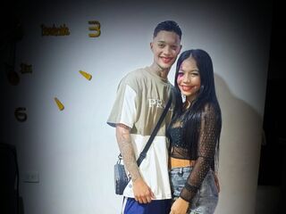 adult video chat YuleimysAndAlex