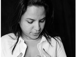 ass spanking cam ElenaBella