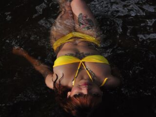 foot worship chat room MelissaGirat