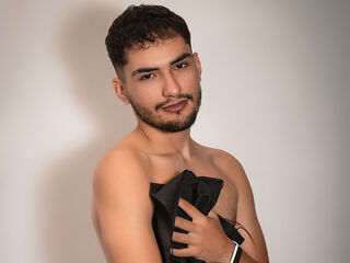 AleekRuiz
