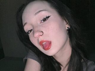 camgirl videochat AccaBelow
