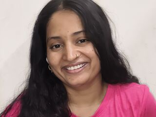erotic cam video AkanshaChaudary