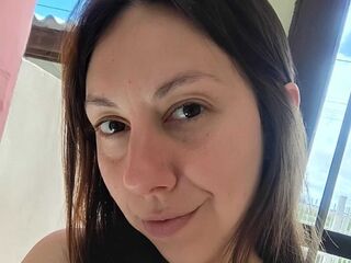 naughty chatroom AliceDeluca