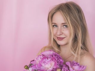 camgirl photo AngelDaria