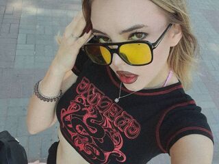 live chat room AngelHarrisonn