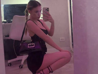 naughty cam girl masturbating AngelesBelfiore