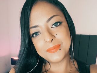 camgirl masturbating with sextoy AngiellyCinnamon