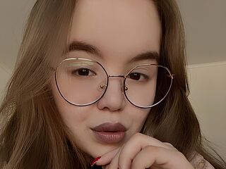 cam girl fingering AnnetPovilain