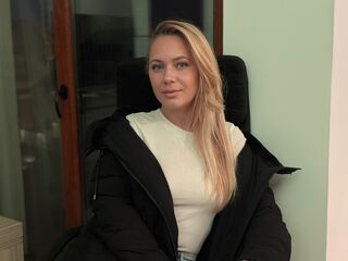 fingering cam slut AnyaLior