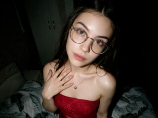 nude gamgirl AugustinaMoltz