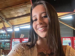 free sexcam BellaLeroi