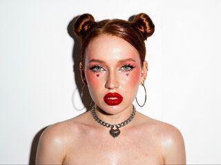 fingering girl webcam picture BellaMesmer