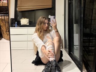 adult cam show BrandiStover