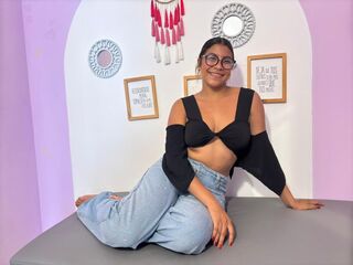 cyber sex chat BrianaMontes
