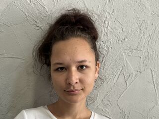cam slut video chat BruniChio