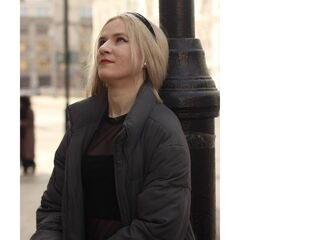 webcam chat room CarinGoodwin