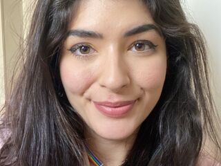 naughty camgirl masturbating with vibrator CarolPrince