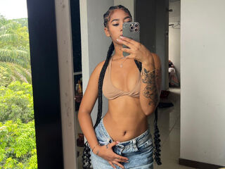 free jasmin livesex CarolineCartson