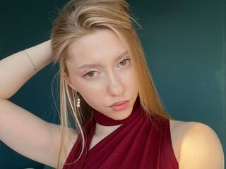 free webcam video CarylonBenzer