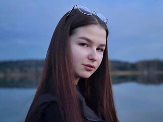 adultcam pic ChiekoLona