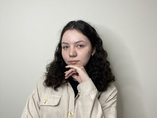 camgirl masturbating CicelyPlayer