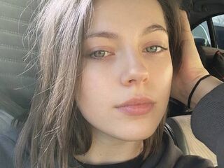 camgirl spreading pussy ClarettaZinno