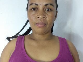 sexcam live ClaudineVan