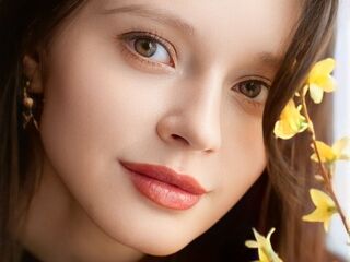 beautiful cam girl CrystleZaritsky