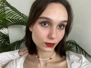 chat room sex webcam show CwenFurnish