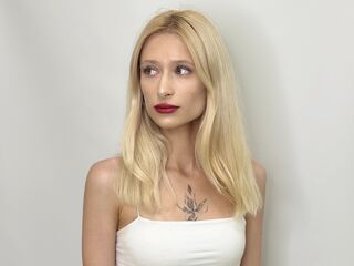 camslut showing pussy CweneBagge