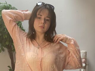 camgirl CweneClose