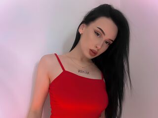 naked camgirl masturbating DarinekoHill