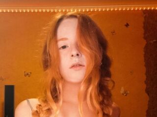 camwhore naked DeliaLashbrook