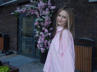 naked webcamgirl picture DrucillaFlanagan