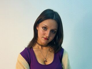 camslut masturbating EdithBolding
