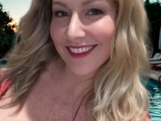 camgirl live porn EllaSophiaNoir