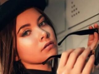 live webcam ElodiRose