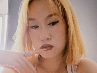 camwhore shaved pussy ElsyKellow