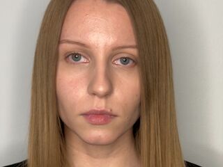 camgirl photo FawnTobin