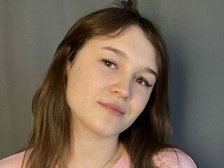 shower web cam FlossieStudwell