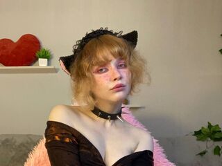 free nude live show FuriKreks