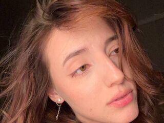 naughty camgirl masturbating with dildo GabrielDowey