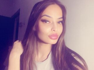 cam girl masturbating Heerra